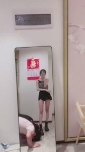 【希希子】情侣奴来姐姐脚下舔鞋 bf11315_绳艺资料库视频资源下载