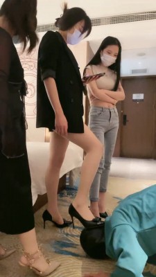 【丹祖宗】3S-奴下奴-强迫喝圣水/转胯爬行【双视角版】 bf27544_绳艺资料库视频资源下载