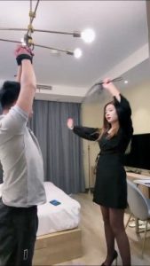 套路直播视频【宸宸S】超强刑虐场-吊绑鞭打 JS23031801_绳艺资料库