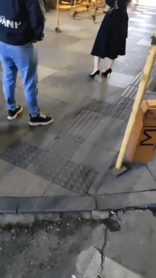 【梵高】路人美女颜值天花板踩踏 bf9138_绳艺资料库视频资源下载