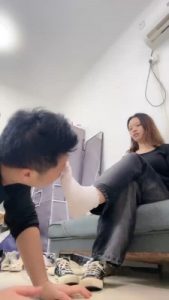 【素人星探】瑶瑶首调-原味白袜气味羞辱/骑马 bf27367_绳艺资料库视频资源下载