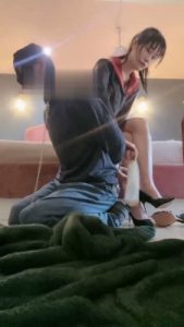 【桃妖】艺校女神玩弄班主任【中】 bf22096_绳艺资料库视频资源下载