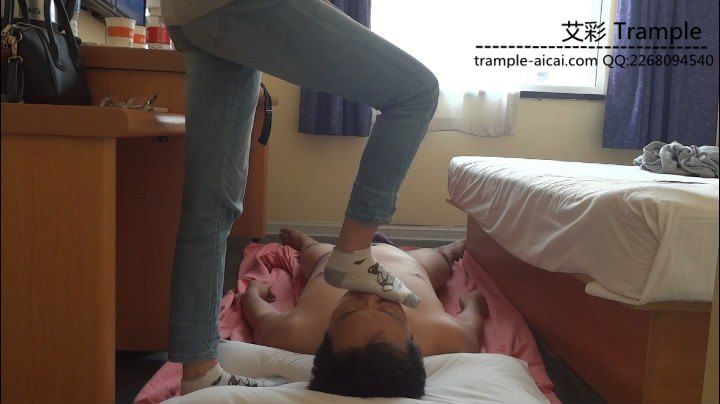 小教练棉袜裸足牛仔裤玩弄祈祷哥~_绳艺资料库