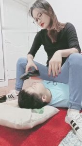 【执念】臭鞋暴力耳光/原味训狗 bf14244_绳艺资料库视频资源下载