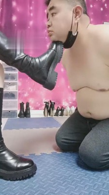 【莜雅】脚下狗服侍 bf4964_绳艺资料库视频资源下载