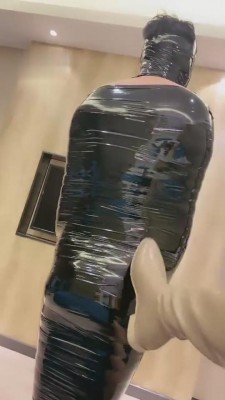 【薇薇】木乃伊固定-强制舔脚深喉吃袜子 bf5322_绳艺资料库视频资源下载