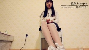 女巨人透明丝袜pov_绳艺资料库