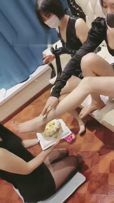 【黛颜】双S喂食素人女m-开发圣水 bf6560_绳艺资料库视频资源下载