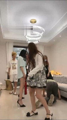 【沐糖情侣】精彩-3对情侣主齐羞辱绿帽狗 bf13881_绳艺套路直播视频资源网