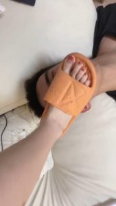 【奶味茶茶】学生S帆布鞋白袜辱奶狗 bf19708_绳艺资料库视频资源下载