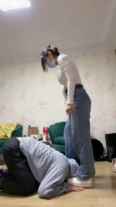 套路直播视频【榕S】御姐女神-小白鞋碾压狗爪/舔脏鞋 bf25511_绳艺资料库