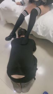 【长沙情侣】学生S过膝袜-暴打狗子 bf5474_绳艺套路直播视频资源网