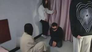 【最抗揍M】被一群精神小妹狂揍 bf9842_绳艺资料库视频资源下载