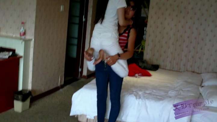 丽莎小薇坐腿抗抱_绳艺资料库