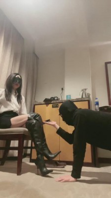 【kiki】长靴诱惑-老师的惩罚 bf6284_绳艺资料库视频资源下载