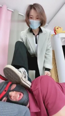 【Q月S】素人健身教练首调-帆布鞋原味棉袜羞辱 bf2399_绳艺资料库视频资源下载