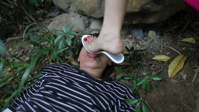 〖H.P.L栖心之栈〗—尔岚户外调教舔玉足、吃土_绳艺资料库