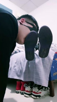【靡兔】舔女儿的原味鞋袜脚 bf22551_绳艺套路直播视频资源网