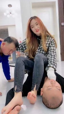 【麋鹿银儿】长靴S全体重踩+暴虐父子狗喂食 bf23131_绳艺资料库视频资源下载