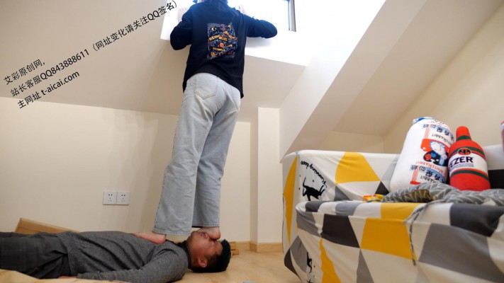 【第5风格】夕阳下品尝小橙子踩脏的双脚(精品) YC-230315-3_绳艺套路直播视频资源网