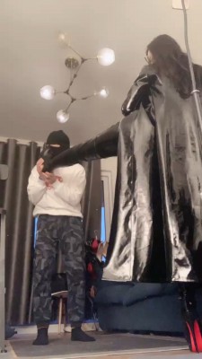 套路直播视频【靴嘉倪】超强长靴高跟虐杀/踩-碾压-踢/转胯 bf26003_绳艺资料库