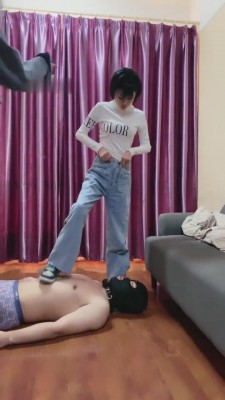 【二宝】新高端素人无限点击到发狂-舔原味脚 bf9064_绳艺资料库