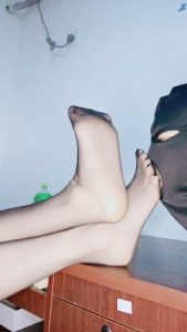 套路直播视频【bibi团】近距离黑丝恋足场 bf26447_绳艺资料库