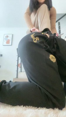 套路直播视频【陈S陈】御姐黑棉袜的诱惑 bf25023_绳艺资料库