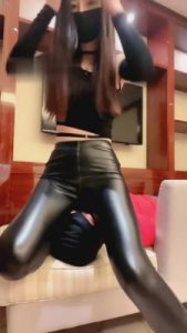 【仙女殿下】皮裤坐脸窒息专场 G-210813-7_绳艺资料库视频资源下载