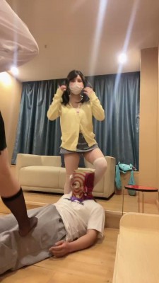 套路直播视频【绿子S】双S萝莉主首调废物绿帽【双视角版】 bf25375_绳艺资料库