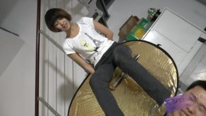 小月 强迫奴隶闻臭白袜脚_绳艺资料库