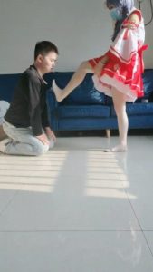 套路直播视频【阿喵女神】cos萝莉主踩狗/喂圣水/脚喂酸奶【双视角版】 bf25230_绳艺资料库