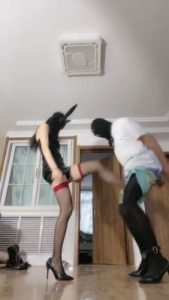 【月影儿】兔女郎长靴黑丝虐打 bf19851_绳艺套路直播视频资源网