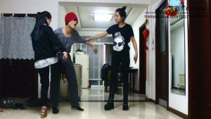 12侑主，媛媛女主出演！暴打小混混（二）_绳艺资料库