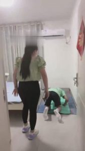 【菜菜】偷窥姐姐练瑜伽的后果 bf15520_绳艺资料库