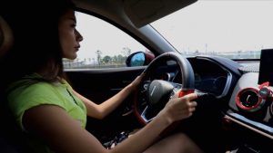 〖H.P.L栖心之栈〗—芷晴车内调教踩油门_绳艺资料库