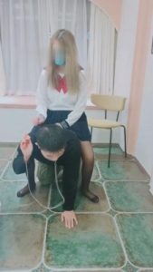 【重庆男神】暴打-舔脚/耳光/踩踏/鞭打 bf7829_绳艺套路直播视频资源网