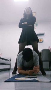 【飞扬女王】转胯骑马耳光捆绑踩 bf20381_绳艺资料库视频资源下载