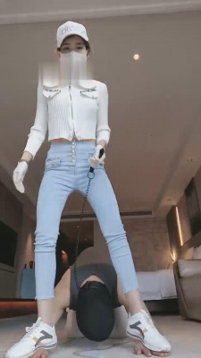 【多多】健身女神全体重踩狗/转胯 bf12156_绳艺资料库视频资源下载