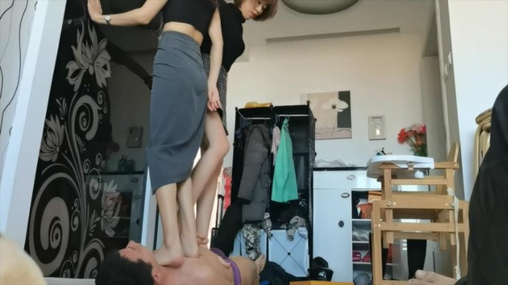 安然女帝全体重跳踩脖子_绳艺套路直播视频资源网