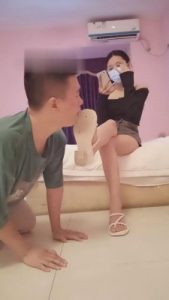 【重庆男神】女仆小美自由发泄第二部 bf13804_绳艺套路直播视频资源网