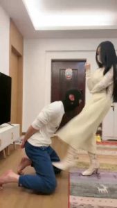 【奈奈生】白靴子女主暴力虐打【续集】 bf22852_绳艺资料库视频资源下载