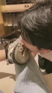 【沅芷大人】舔艺校生脏鞋臭袜臭脚 bf13517_绳艺资料库视频资源下载
