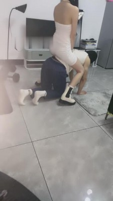 【服子】酒吧精神小妹做S调狗【上】 bf14007_绳艺套路直播视频资源网