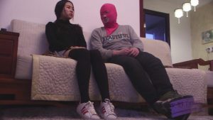 艾丝：哥哥父亲要求艾丝乱伦踩踏_绳艺资料库