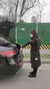 【美帝】长靴御姐户外遛狗 bf21932_绳艺资料库视频资源下载