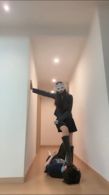 套路直播视频【妆主大大】犬化-长靴踩踏遛狗踩踏 bf26797_绳艺资料库