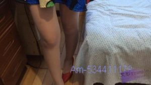 【极品典藏】这样的白丝可以玩一年么?秀足,鞋+偷拍+全身+背影_绳艺资料库