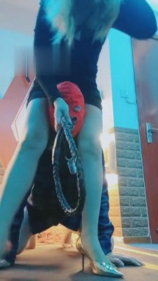 【东营天香百合】高跟鞋脚下之辱 bf5673_绳艺资料库视频资源下载