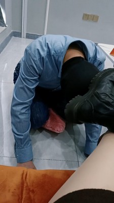 套路直播视频【冰沫老师】舔鞋底/抽耳光/骑马/虐乳 bf25776_绳艺资料库